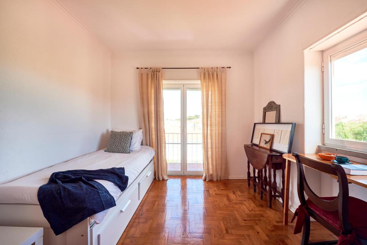 Bright Apartment With Garden In Κασκαΐς Εξωτερικό φωτογραφία