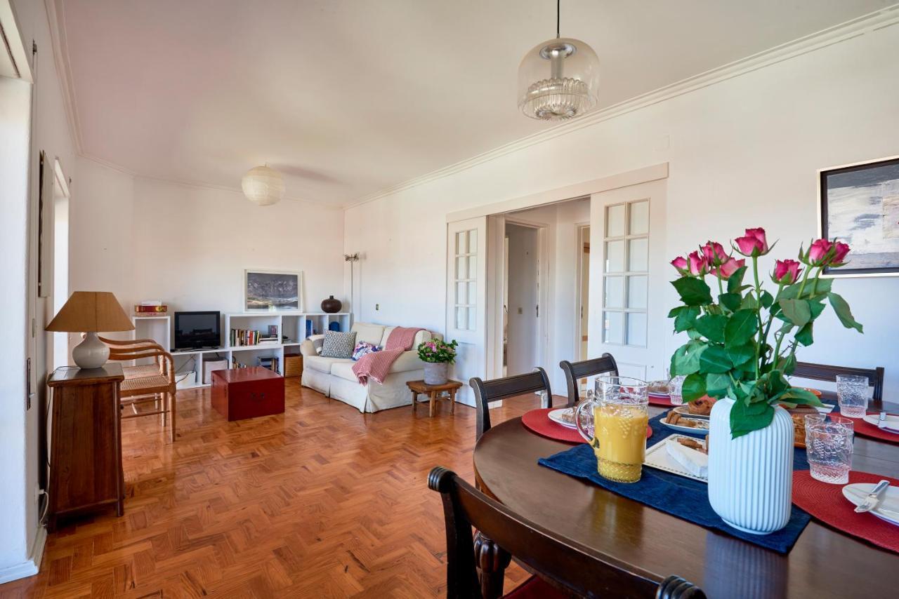 Bright Apartment With Garden In Κασκαΐς Εξωτερικό φωτογραφία