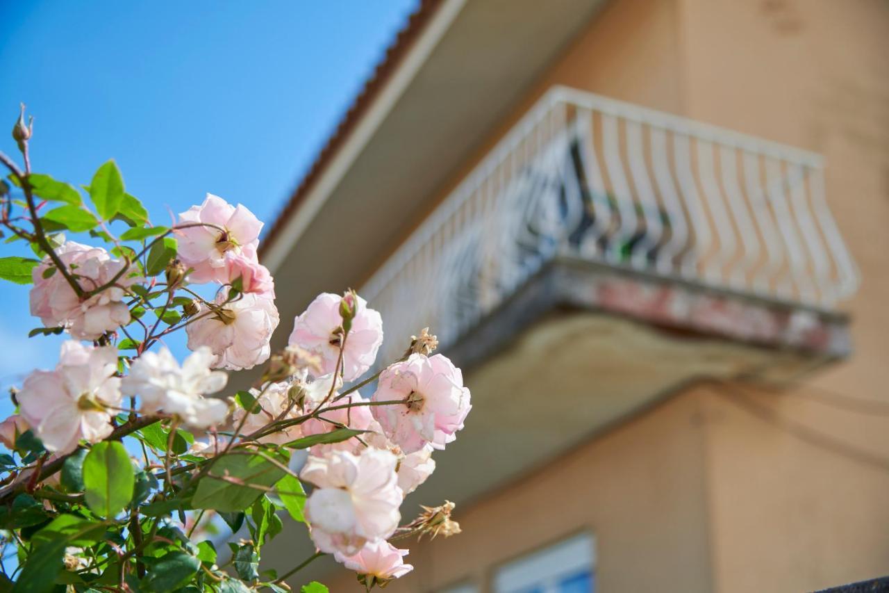 Bright Apartment With Garden In Κασκαΐς Εξωτερικό φωτογραφία