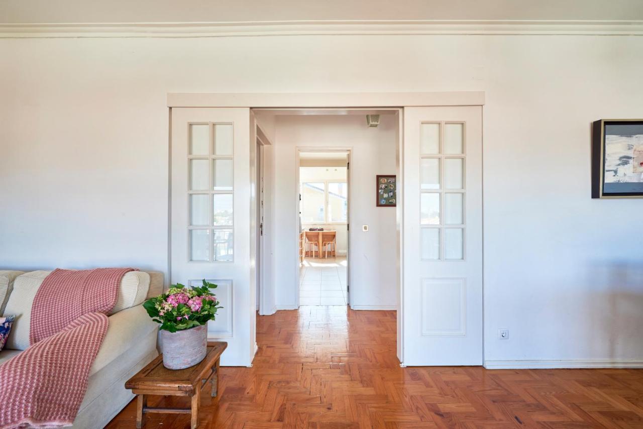 Bright Apartment With Garden In Κασκαΐς Εξωτερικό φωτογραφία