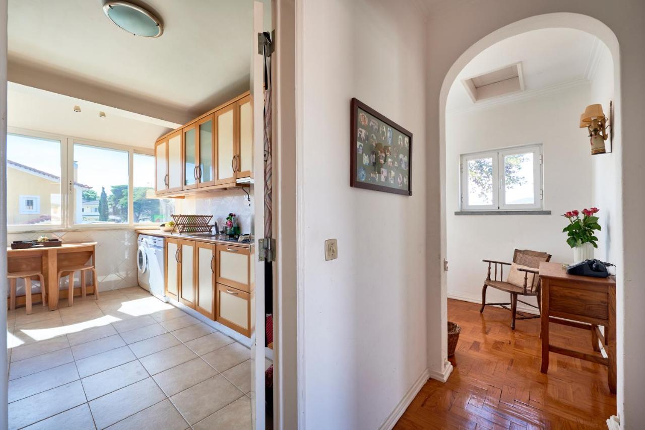 Bright Apartment With Garden In Κασκαΐς Εξωτερικό φωτογραφία